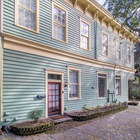 Walk To It All In Downtown, Double King Beds Savannah Exterior photo